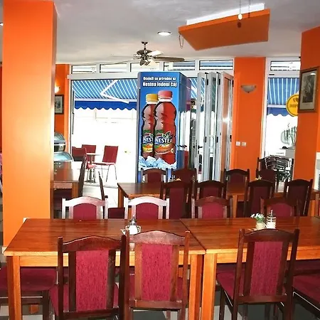 Hotel Bagaric -ispod Brda Ukazanja Adress Kraljice Mira 56 Bijakovci