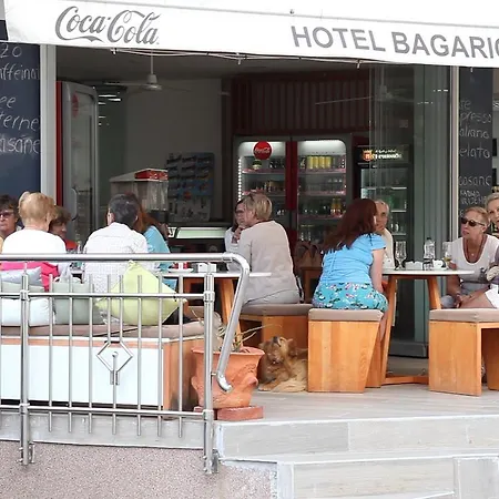 Bagaric -ispod Brda Ukazanja Adress Kraljice Mira 56 Bijakovci Hotel